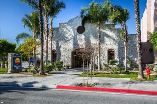 Comfort Inn Pomona near Fairplex in Pomona, USA