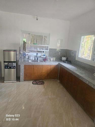 Pub/Lounge, Irene HOUSE in Nabua