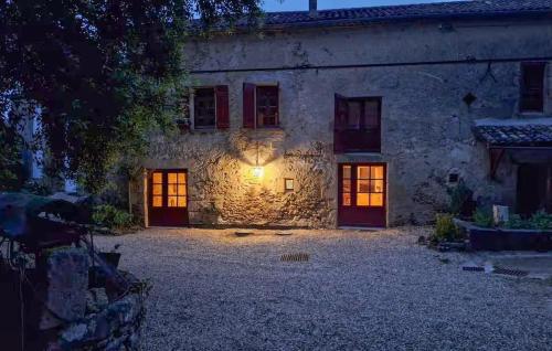 Viesnīcas āriene, Belle Maison Avec Piscine in Les Esseintes