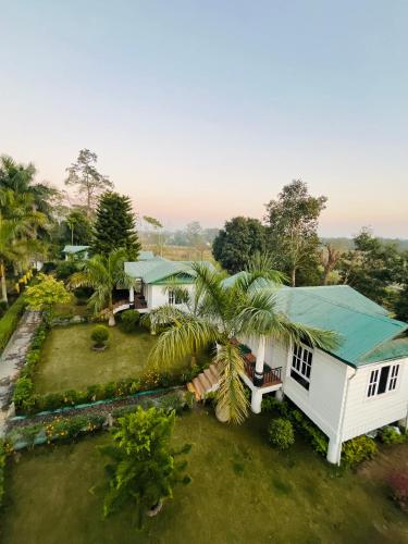 Exterior view, Sishwar Chitwan Tiger Resort in Kawasoti