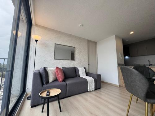 Apartamento Cerca a Embajada Americana y Solca en Centro Norte GYM