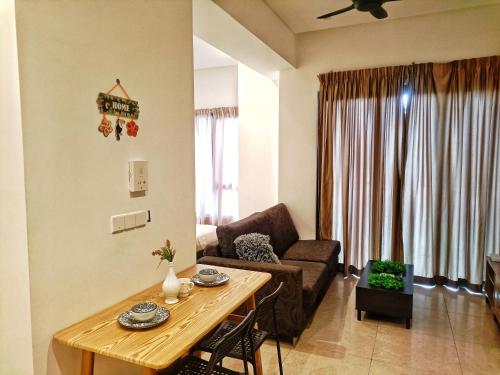 Grand Suite Apartment AT Lucentia - image 6