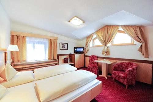 Double Room (1 - 2 Adults)