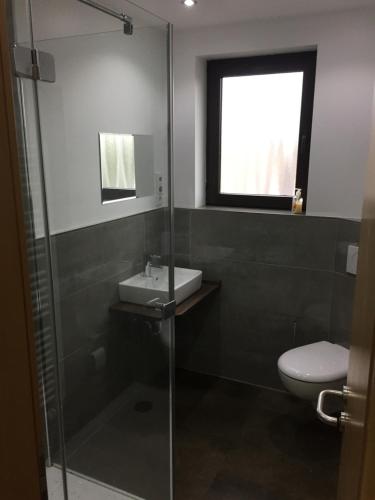 Hotel Restaurant Kroatia – Dortmund, OH