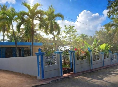 . Villa Rosa