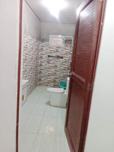Irene HOUSE in Nabua