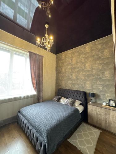 2 twin beds, 2 sofa beds