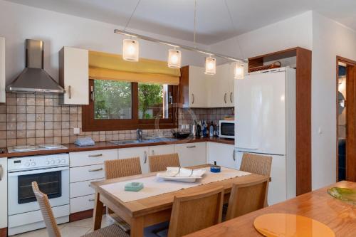 Villa Rania - Porto Hydra in Akti Idras (Argolis)