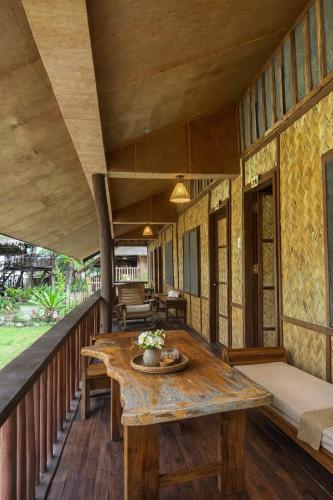 D Mountain Beach Resort in Aninuan
