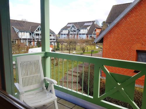 View, Ferienwohnung im Zeesenhaus im 1 OG mit Balkon in Altensien