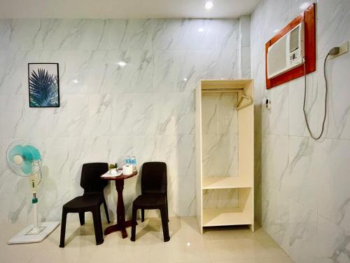 Arriyus Apartelle in Daanbantayan