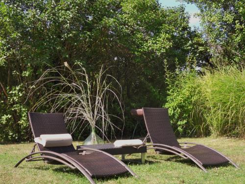 花園, Troglodelice in 阿宰勒里多