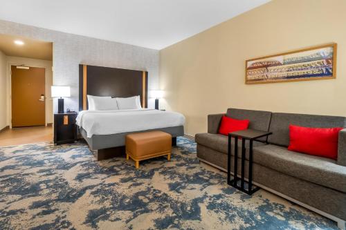 Hampton Inn Marion - image 30