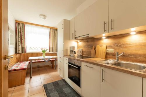 Appartment Isabelle Terra – khách sạn tại Presseggersee