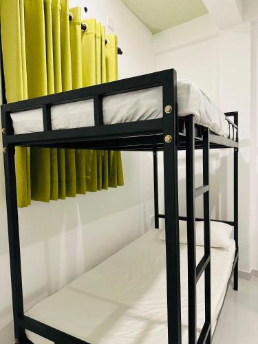 1 bunk bed