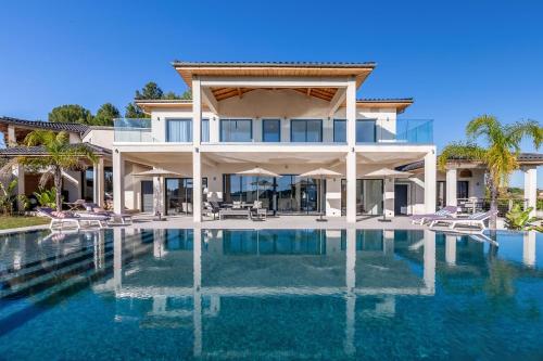 Viesnīcas āriene, Villa SCL Luxe - Piscine miroir chauffée & SPA (Villa SCL Luxe - Piscine miroir chauffee & SPA) in Plaissan