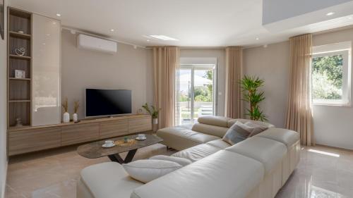 Villa Cissa by Villas Guide - image 5