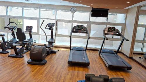 Skyz Lifestyle 1BR Residences at Arjan with Pool & Gym - image 9
