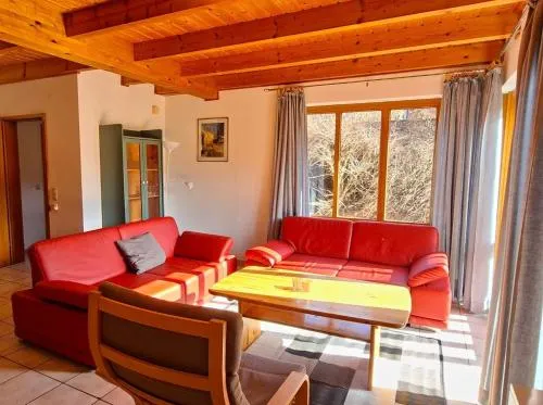 Haus 23 Natur Ferienpark - Gemütlicher Urlaubsort für entspannte Tage im Grünen und in der Nähe von den Externsteinen in Nieheim, Deutschland