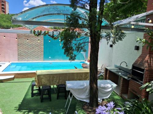 スイミングプール, Casa Show - Hospedagem e Day use para grupos - com piscina aquecida in ヴィラ フォルモサ