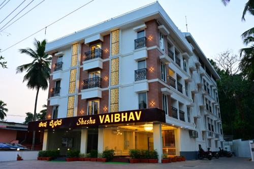 Shesha VAIBHAV – khách sạn tại Subrahmanya