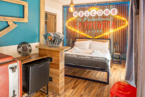 La Pacheca Rock Apartments