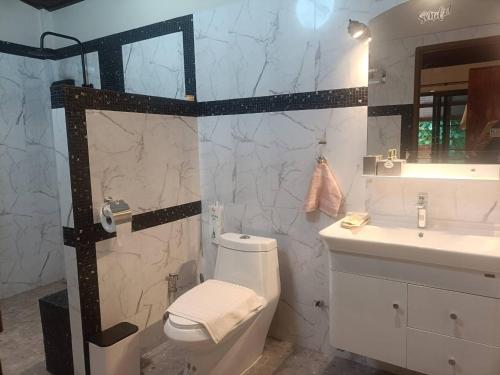Bathroom, Thankhao Nature Resort - Krabi Nature Stay in Khao Phanom