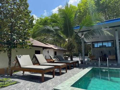 Swimming pool, Thankhao Nature Resort - Krabi Nature Stay in Khao Phanom