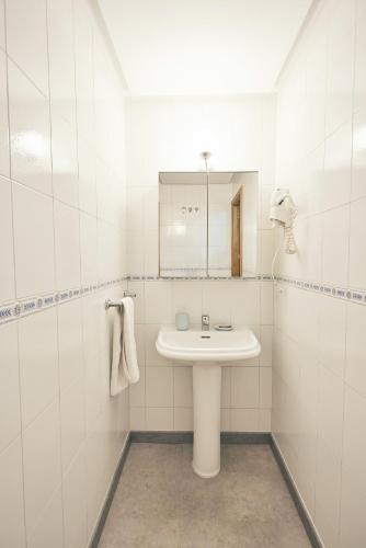 Santa Rosa Madrid 204 by Escape Home - image 3