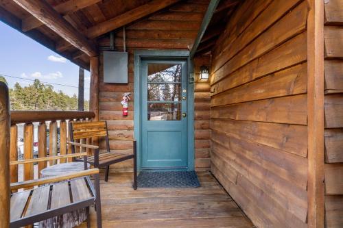 Balkons/terase, Red Rock Cabin- Black Hills Retreat in Rockerville (SD)