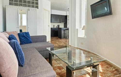 Lovely Apartment In Calahonda With Wifi 4