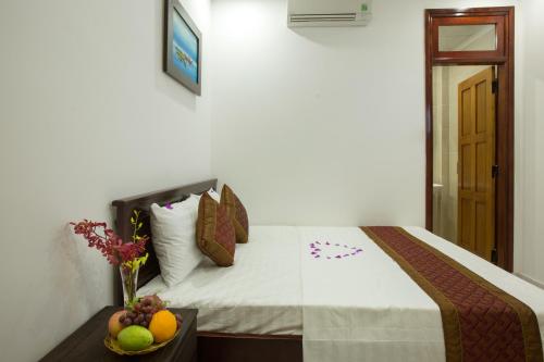 Deluxe Double Room with Balcony image 2