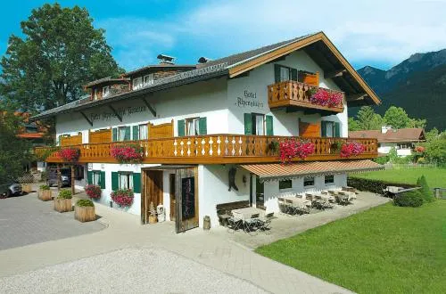 Das Alpenglühn Hotel & Restaurant in Krün, Deutschland