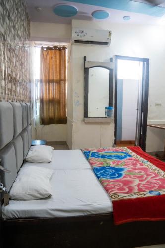 Taj Suit Inn Guest House – Agra, NC