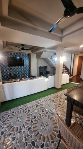 Diamond House 3