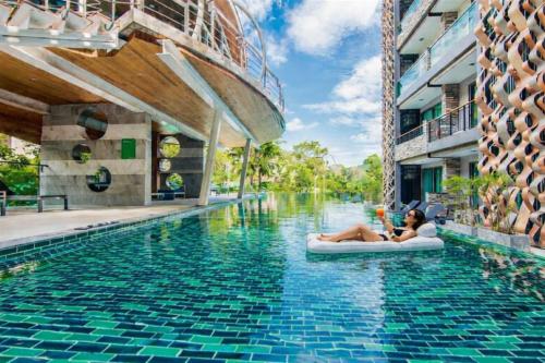 The Oh-so-sexy Triple Penthouse - Rare 3.5br 188m2 - Patong Beach
