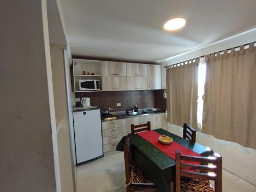 Complejo EyE in 헤네랄 로카