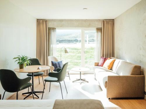 โรงแรมเฟอโรยาร์ (Hotel Føroyar) in ทอร์ชาว์น