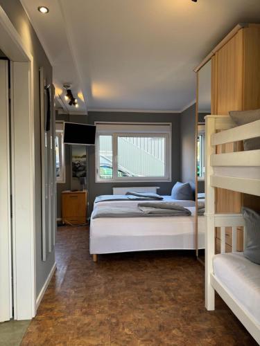 Motel Home Berlin Room Type - Family Studio