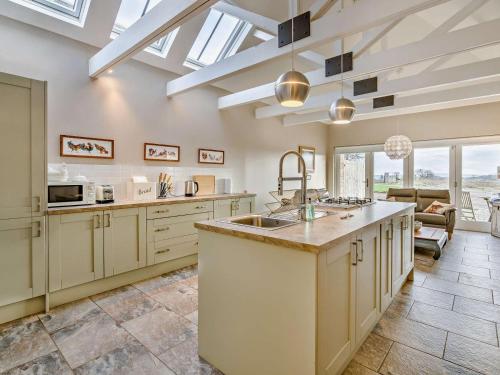 Létesítmények, 2 Bed in Kirriemuir oc-obotp in Bridge of Craigisla