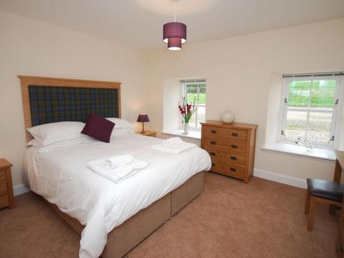 Létesítmények, 4 Bed in Kirriemuir oc-cbyre in Bridge of Craigisla