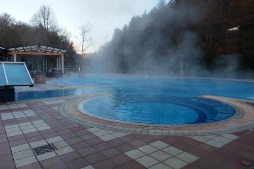 Houses and Apt in Smarjeske Toplice Kranjska Krain 26042 in สมาเรียสเกโทพลิซ