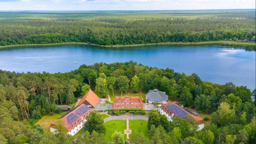 Hotel Döllnsee-Schorfheide - image 15