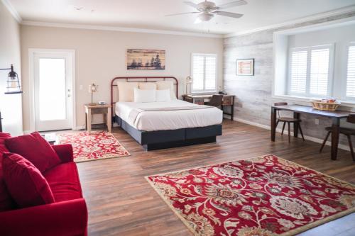 Grass Valley Courtyard Suites in 草谷