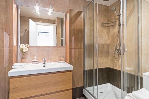 Apartamento Chic para 2 en la Golden Mile Madrid - image 2