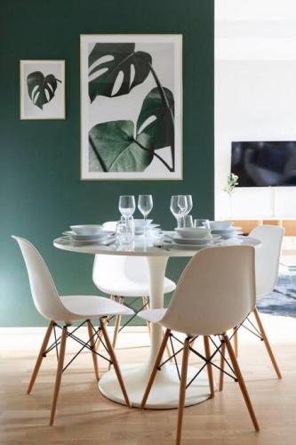 2ndhomes Stylish Studio with Balcony, Helsinky