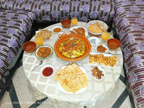 레스토랑, Aziz House 2 Tan Tan in 탄-탄