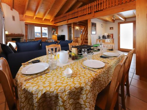 Chalet Lara by Interhome, Nendaz (fotografie 2)