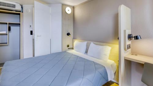 Accommodation in Saint-Laurent-de-Mure