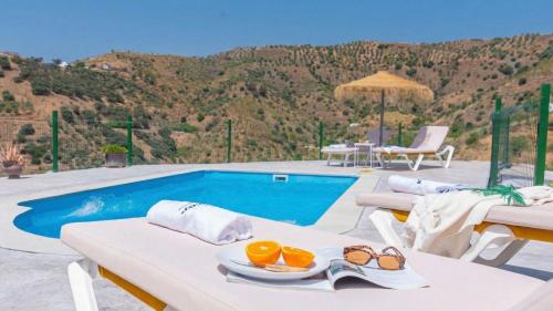 Casa Marina Cómpeta by Ruralidays